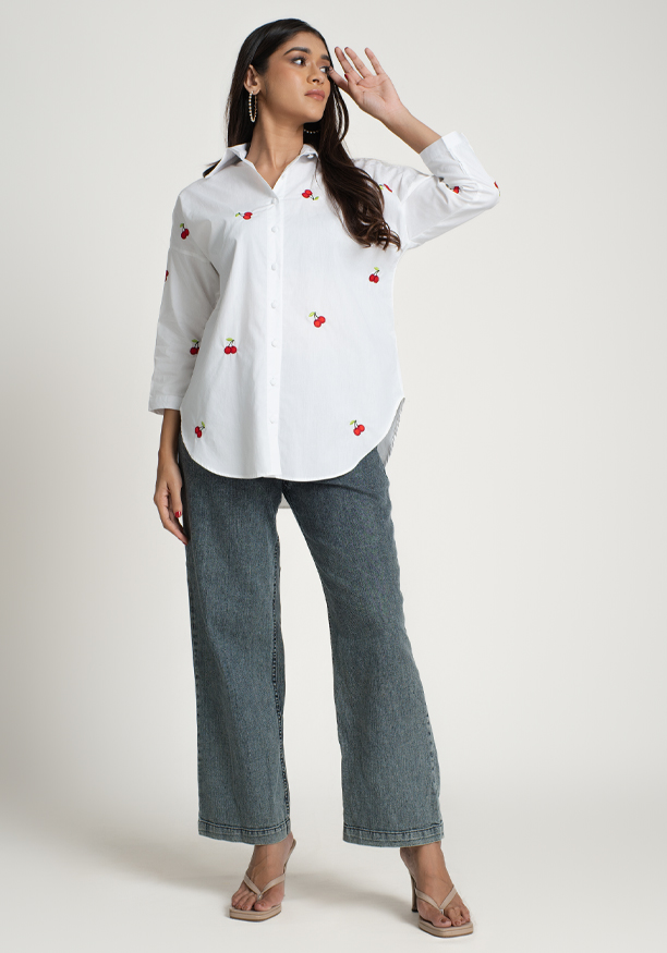 CHERRY EMBROIDARY BLOUSE 